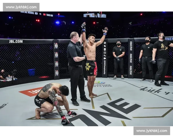 凤凰组合卫冕法国赛！赛季第七冠书写历史